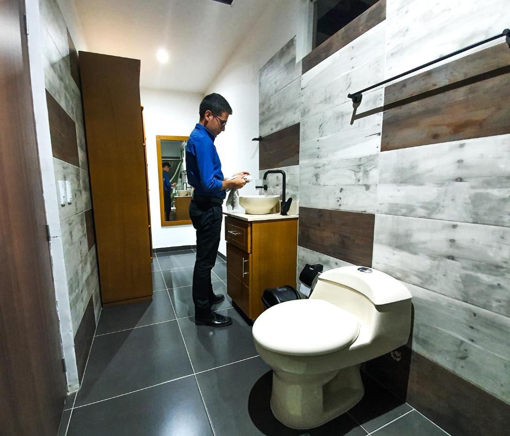 Hostal La Mercedes Street 칼리 외부 사진